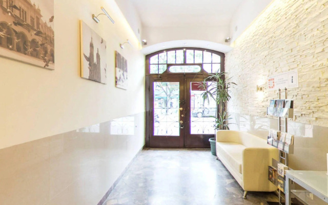 Kajzer Hostel
