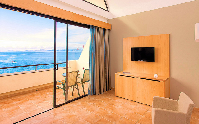 SBH Royal Monica