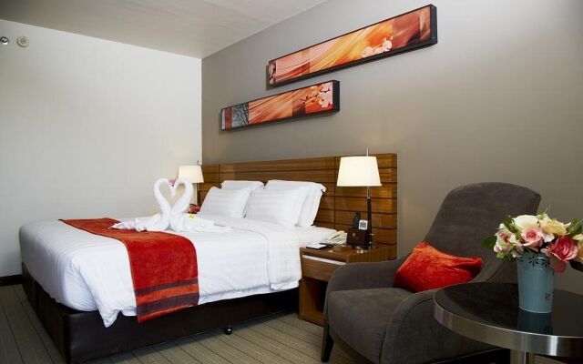 Maple Hotel