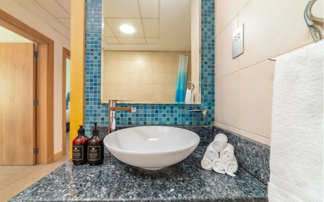 Bnbme|3B-Shoreline9-410