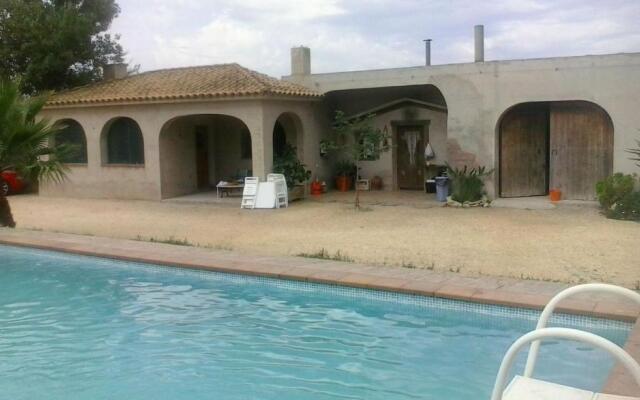 Masia Rural Can Ribes