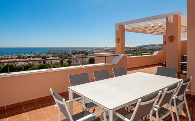 2163-Amazing penthouse, 2 terraces sea-golf view