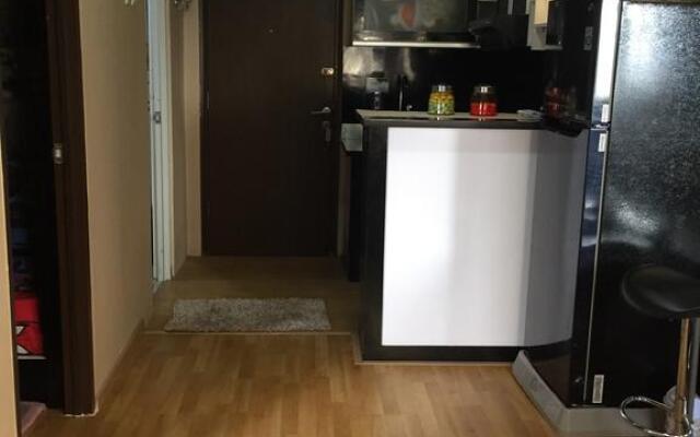 The Suites Metro by EMJI Group