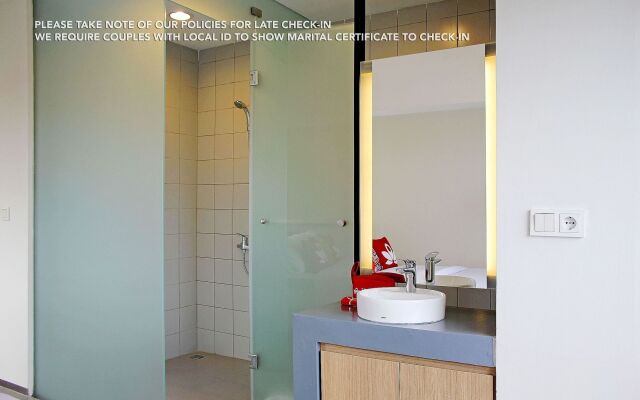ZEN Rooms Patra Kuningan Syariah