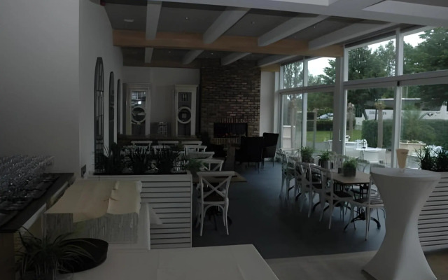 Harbour Club Terherne