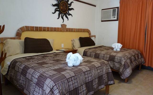 Suites Fenicia - Adults Only