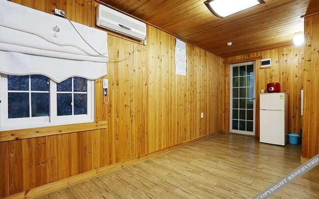 Pocheon Beverly Hill Pension