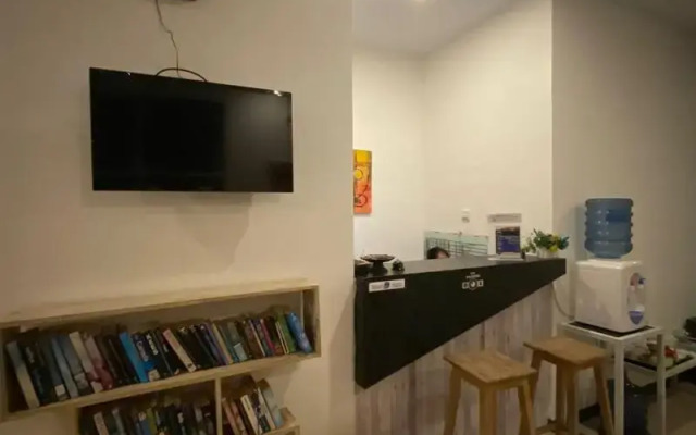 The Packer Box - Hostel