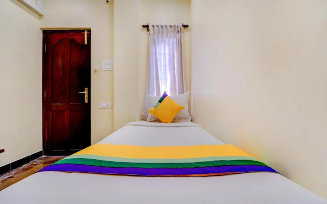 OYO 094 Bussy St Prakasam Residency