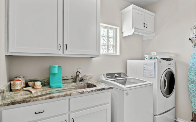 Kd660-sunrise Beach Villa