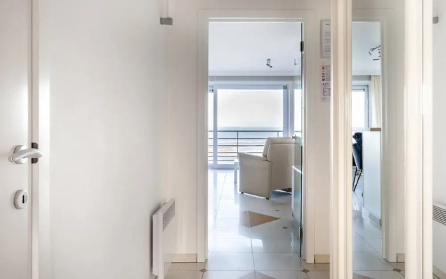 Les Petrels 302 on the Beach in Koksijde