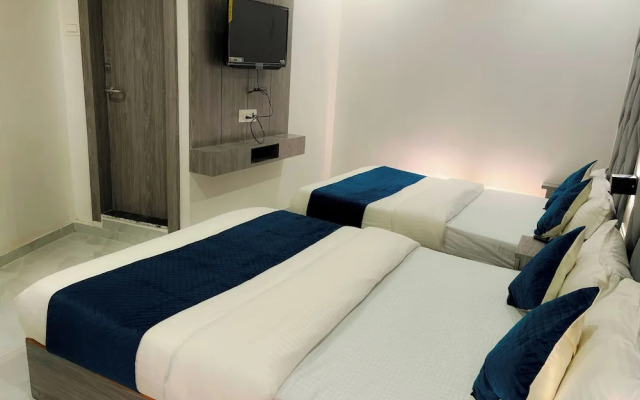 Hotel Grand Executive