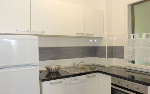 Holiday house Silvia - open pool: Supetar, Island Brac