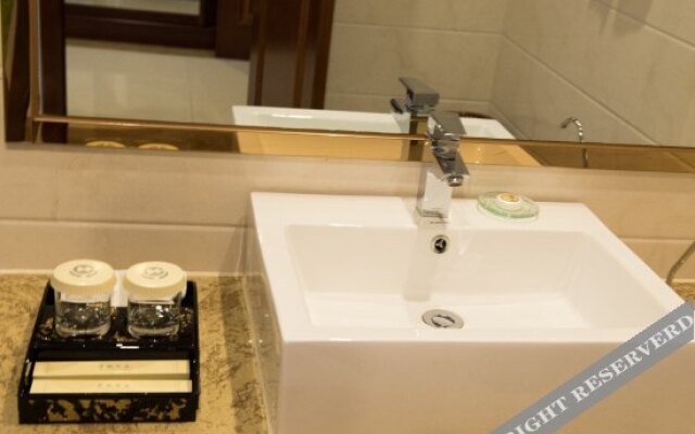 Yuncheng Hotel