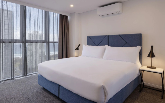 Meriton Suites Broadbeach, Gold Coast