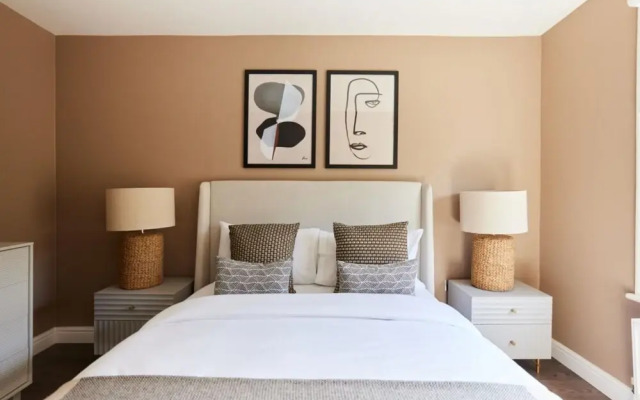 The Kilburn Crib Stunning 3bdr Flat