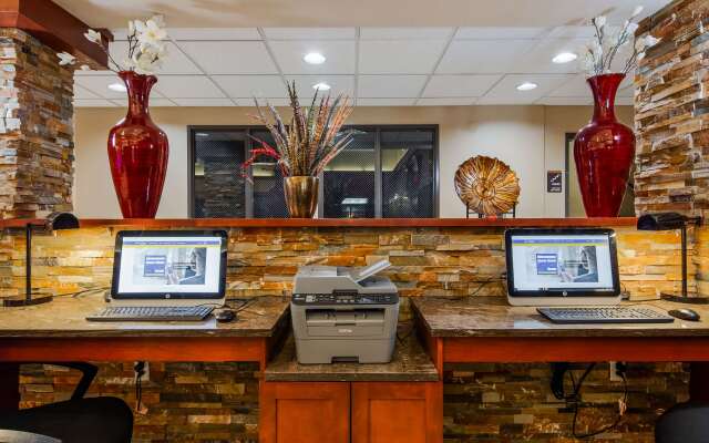 Best Western Plus Vancouver Mall Dr. Hotel & Suites