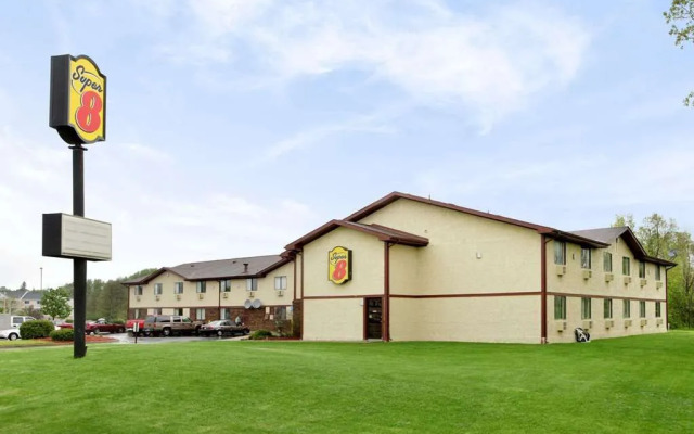 Super 8 Jackson MI