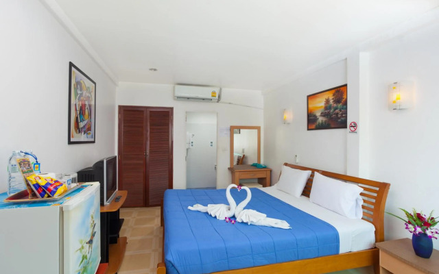 The Expat Hotel