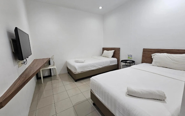 T Hotel Tandop