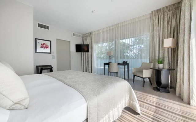 Hostellerie Le Petit Manoir