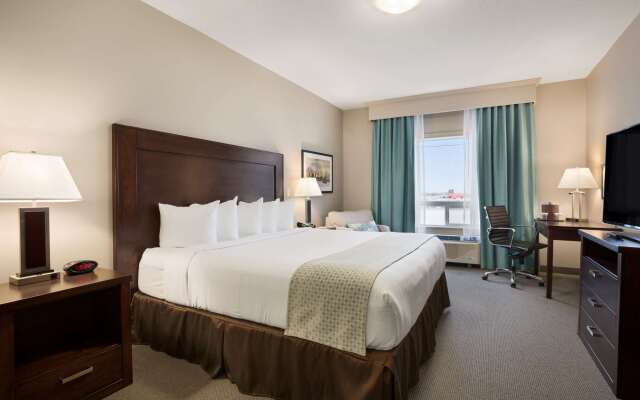 Ramada by Wyndham Emerald Park/Regina East