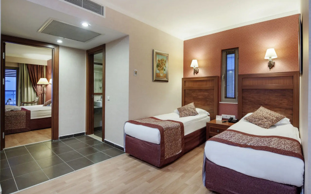 Alba Royal Hotel - Ultra All Inclusive - Adults Only 16+