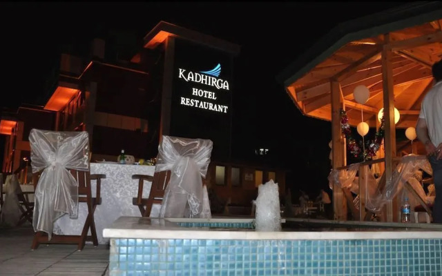 Kadhirga Hotel