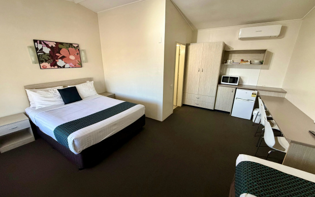 The Ashwood Motel