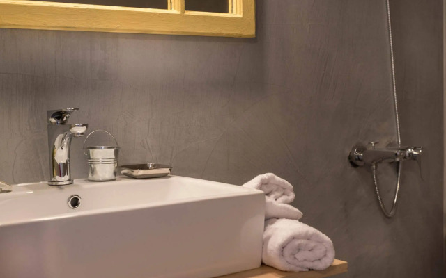 TheJoy Hotel
