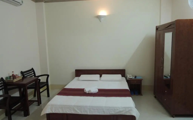 OYO 971 Lam Hoang Hotel (Vaccinated Staff)