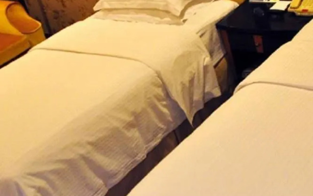 Xiongfei Holiday Hotel - Zigong