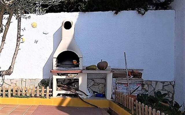 House - 3 Bedrooms with Pool and WiFi - 107740