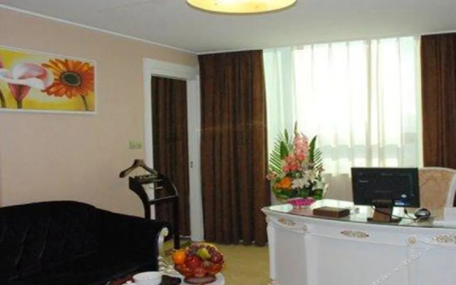 Grand Honor International Hotel