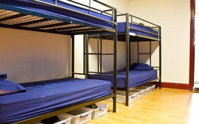 Mad Monkey Backpackers Kings Cross