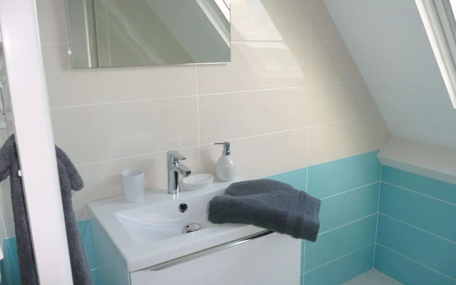 Holiday Home in Plonevez Porzay