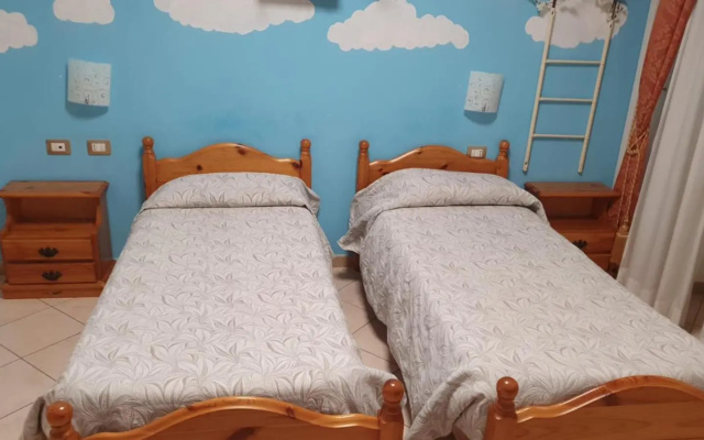 Hotel 4 Mori