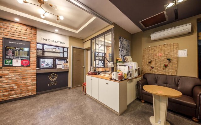 K7 PC Cheongju Hotel