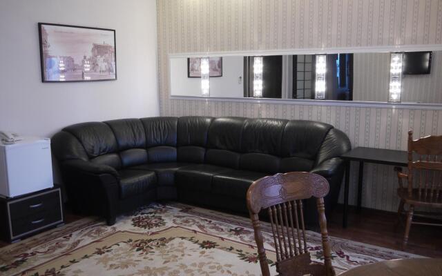 Stariy Stalingrad Hotel