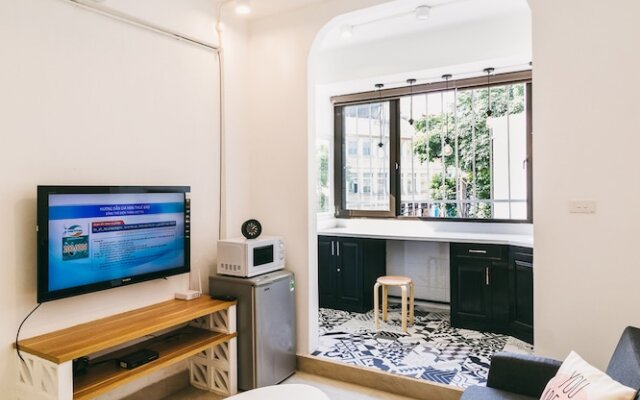 Ha Noi Unique Railway Homestay
