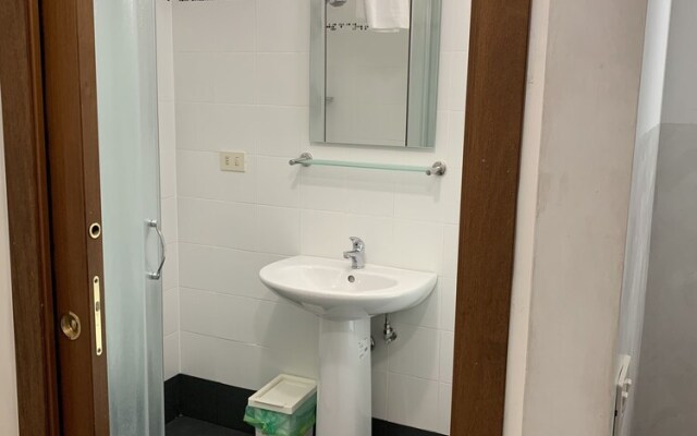 "2 pax Studio, Month to Month Lease, Utility Costs Included"