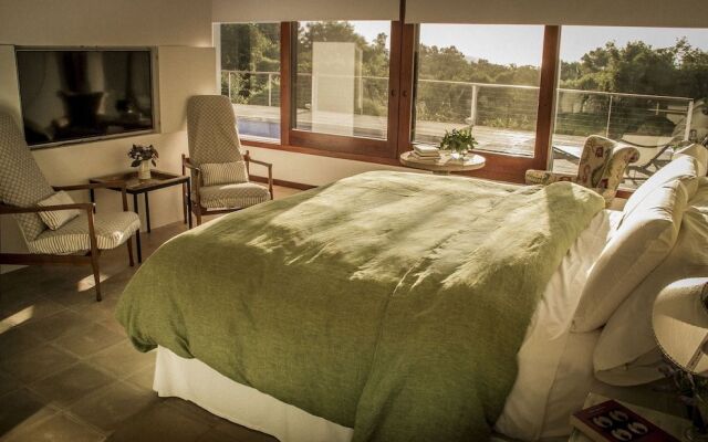Rio Ancho Gourmet Lodge