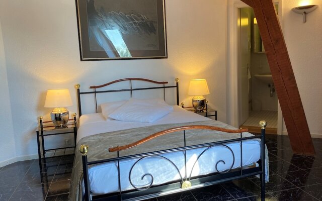 Apart-Hôtel Pont-de-Thielle