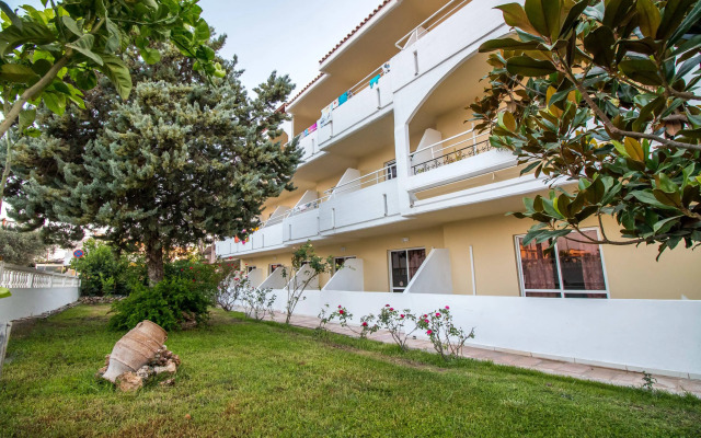 Mike's House Hotel