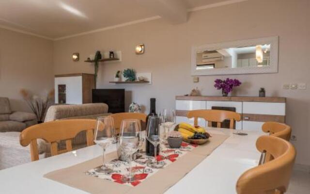Stedi Apartment