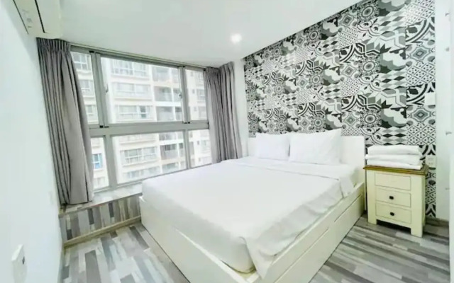 Scenic Valley View Residence