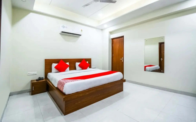 Mark Inn by OYO Rooms