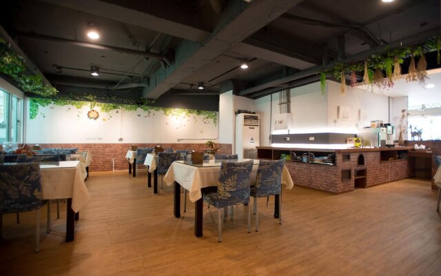 Tainan Julie'S Garden