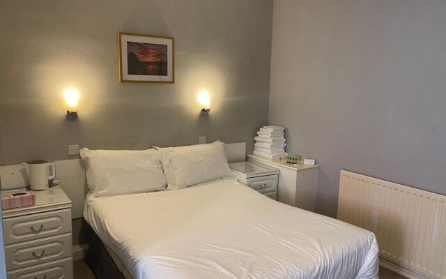 The Waverley Hotel
