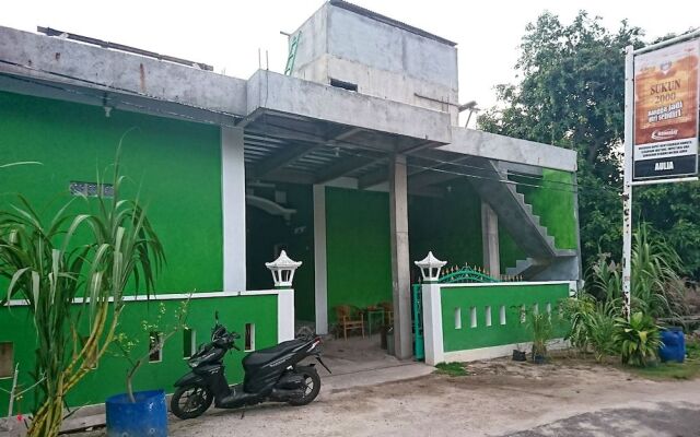 Oyo 2447 Aulia Homestay